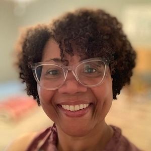 Meet your Posher, Paula